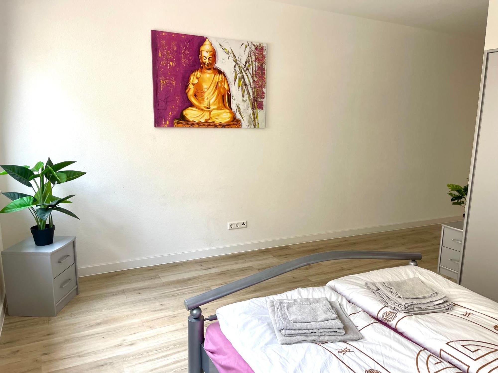 Neu Goldstadt Wunderschoenes 2 Zimmer Apartament Schloessle Zentrum Pforzheim Exterior foto