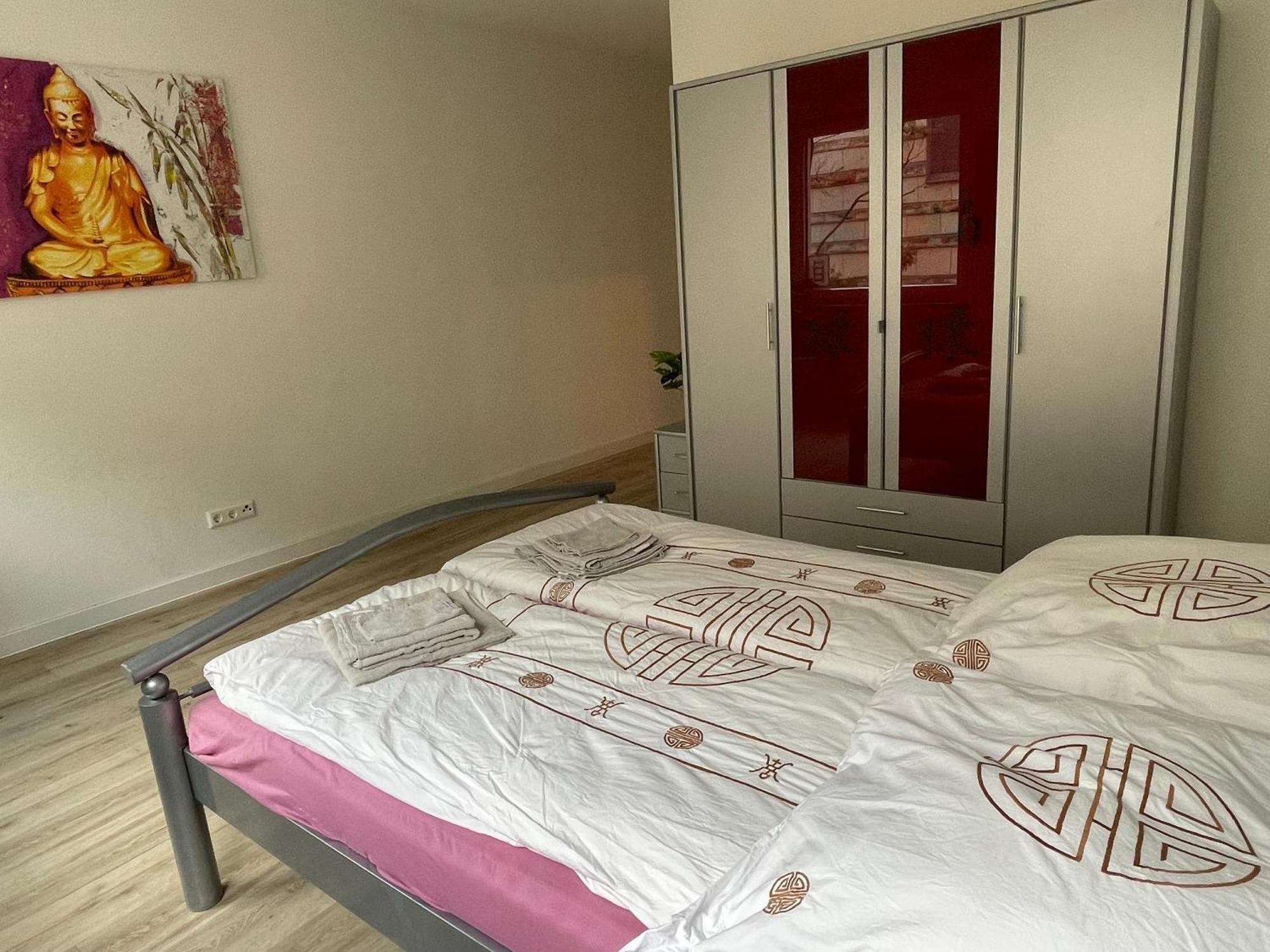 Neu Goldstadt Wunderschoenes 2 Zimmer Apartament Schloessle Zentrum Pforzheim Exterior foto